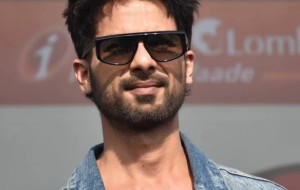 Shahid Kapoor Height, Weight, Age, Afairs, Wife, Income